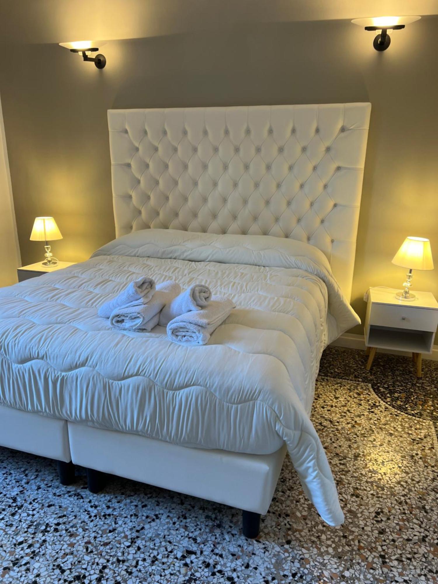 Luxury Room Anelli Center Of Roma Екстер'єр фото
